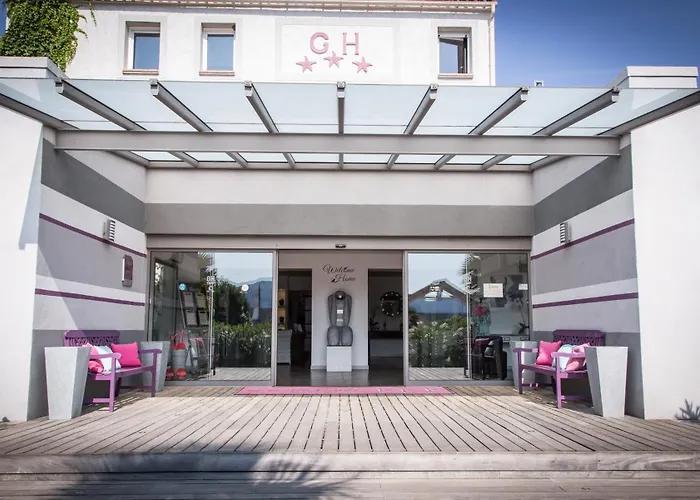 Golfe & Porto-vecchio Porto-Vecchio (Corsica)