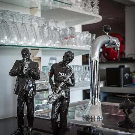 Hotel Golfe & Porto-vecchio 3*