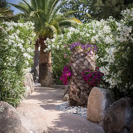 Golfe & Porto-vecchio Otel 3*