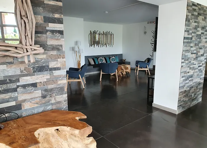 Готель Golfe & Porto-vecchio Порто-Веккіо