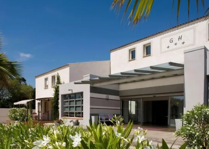 Golfe & Porto-vecchio Готель